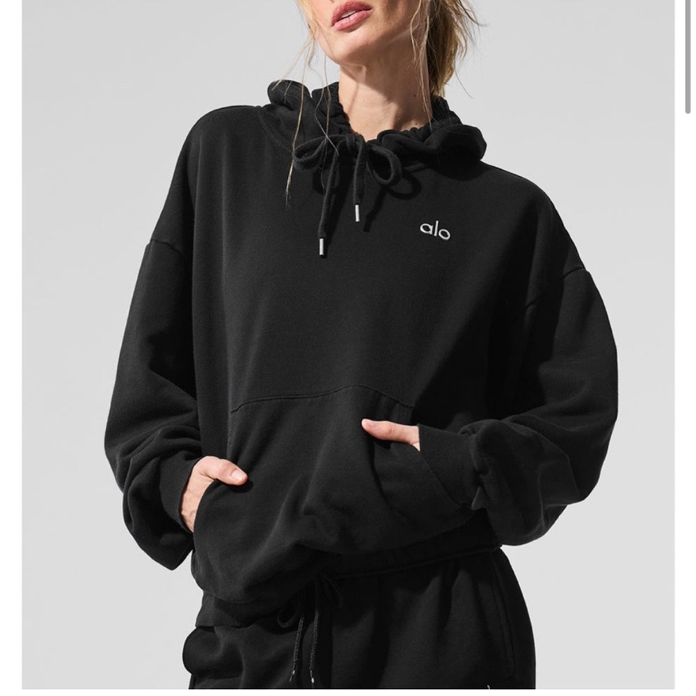 ALO Yoga black hoodie set
